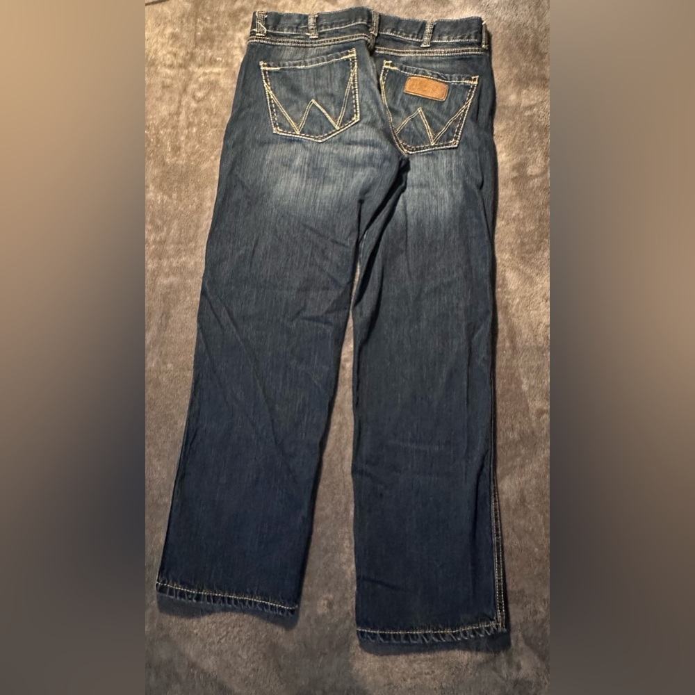 Wrangler Men's Relaxed Jeans - Dark Blue